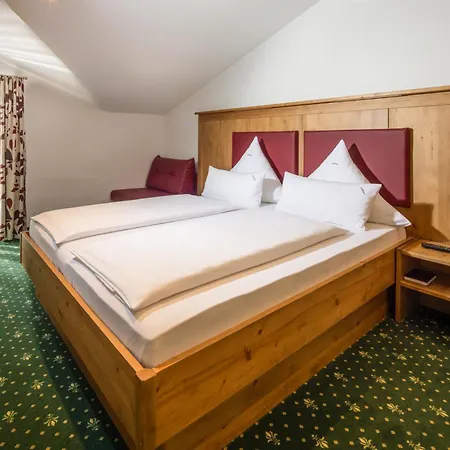 Hotel Gruenberger 3*