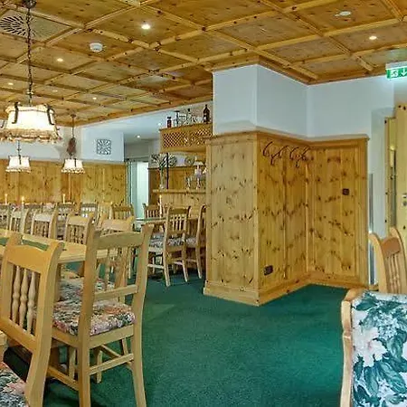 Gruenberger Hotel 3*