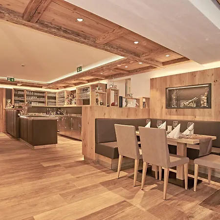 Hotel Gruenberger 3*