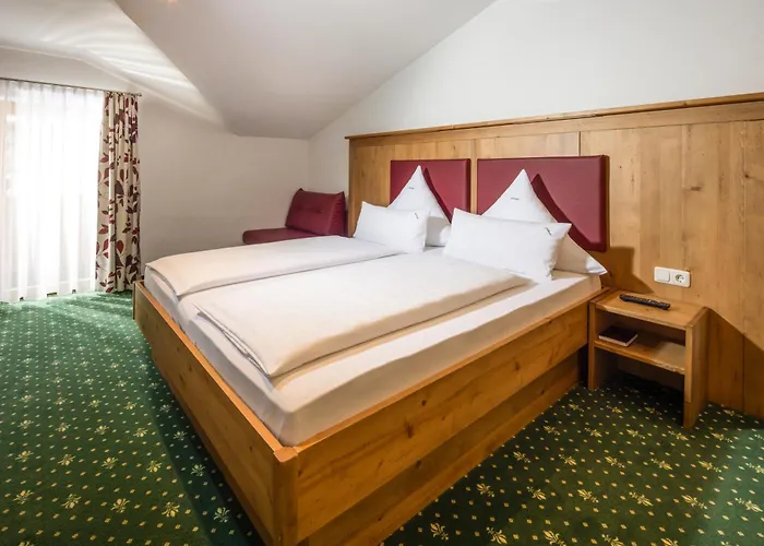 Hotel Gruenberger 3*